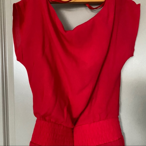 Red Dress - Picture 8 of 11